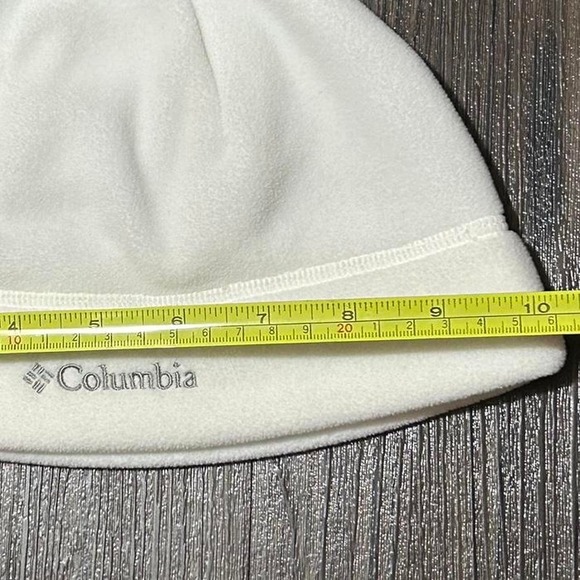 Columbia‎ beanie size s - Picture 4 of 4